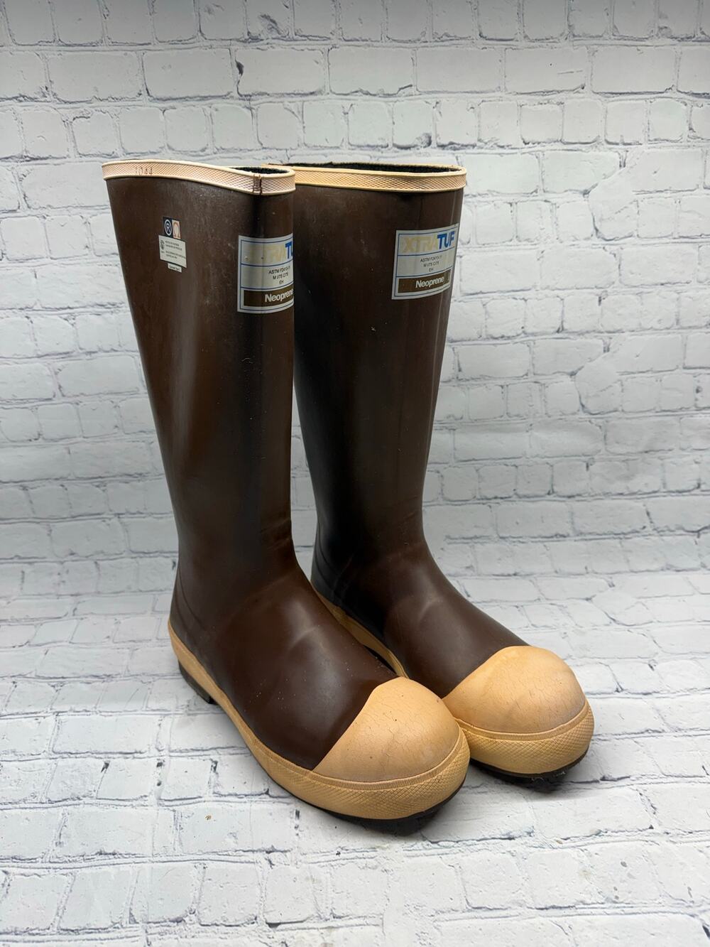 XTRATUF Legacy 15" Neoprene Brown Commercial Steel Toe Women's Size 7